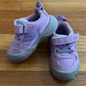 OshKosh B'gosh Lilac and Gray Kids Sneakers with Hook-and-Loop Strap